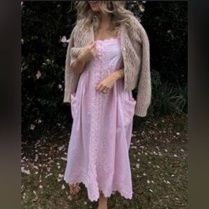 Juliet Dunn pink poplin midi sundress